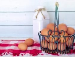 Simak Tips dan Trik Menyimpan Telur dan Daging