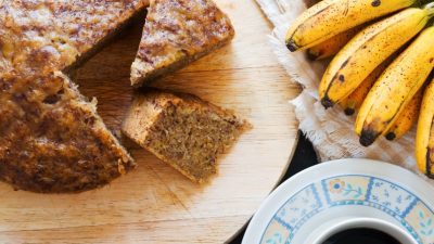 Resep Bolu Pisang Kukus, Lembut dan Mengembang